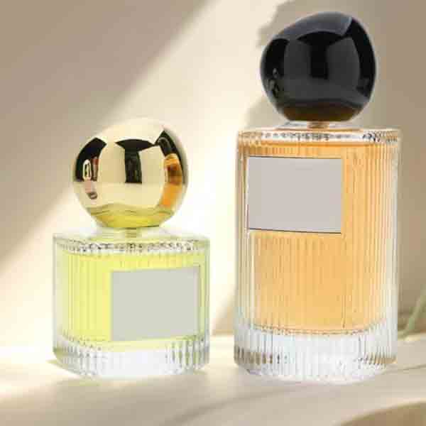 perfume with black cap,perfume with flower cap-sagreen